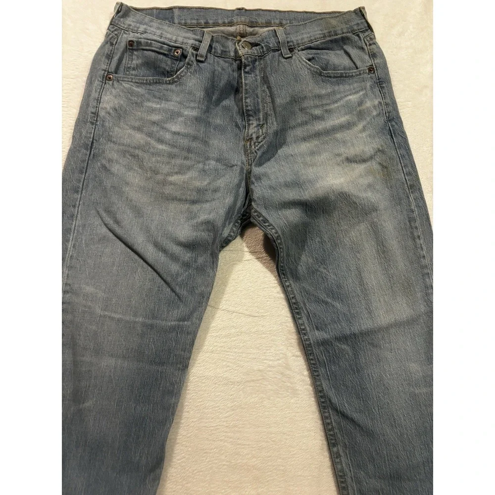 Levis see photo